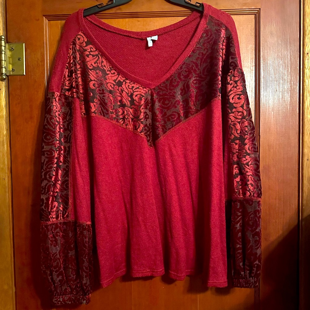 Knit, lightweight top